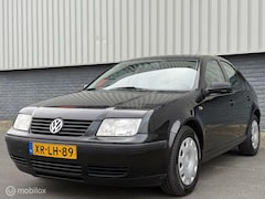 Volkswagen Bora - 2.0 Trendline |Airco | 1ste eig| Dealer ond