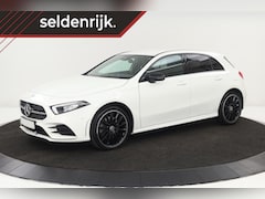 Mercedes-Benz A-klasse - 250e AMG Night | Stoelverwarming | Carplay | Sfeerverlichting | Widescreen | Leder/Alcanta