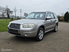 Subaru Forester - 2.0 X/AIRCO/CRUISE/TREKHAAK/RIJKLAAR