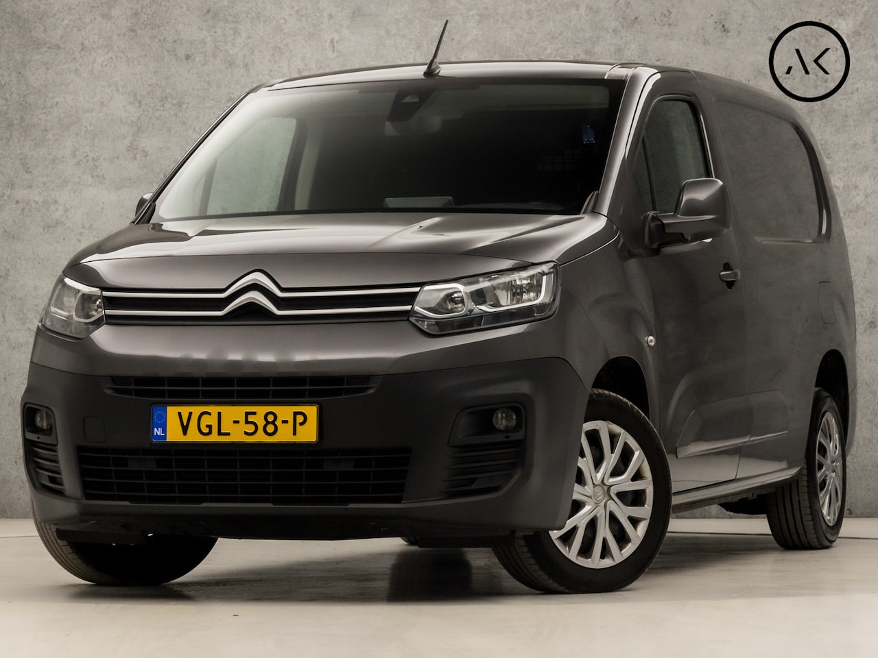 Citroën Berlingo XL - 1.5 BlueHDI Club Automaat (MARGE, GROOT NAVI, APPLE CARPLAY, CRUISE, AIRCO, ELEK PAKKET, A - AutoWereld.nl