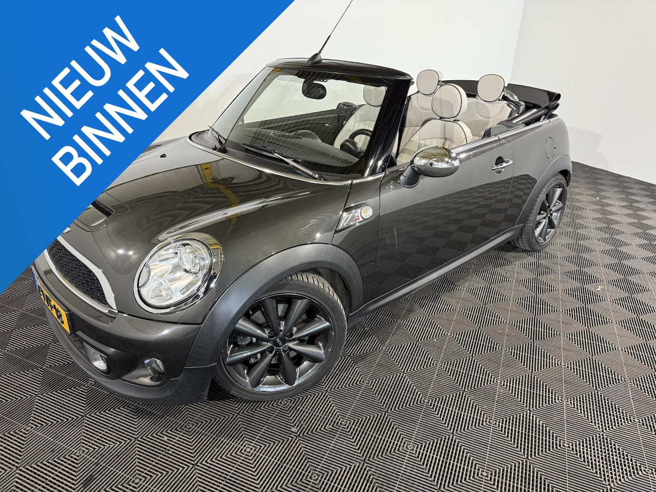 MINI Cabrio - 1.6 Cooper S Chili Mini 1.6 Cooper S Chili - AutoWereld.nl