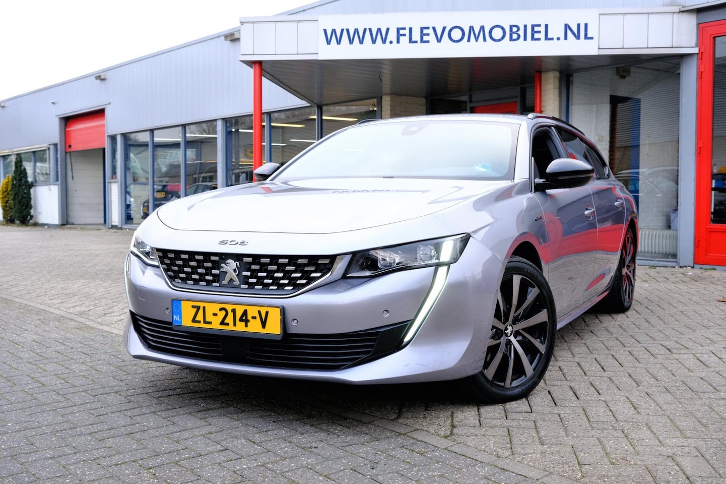 Peugeot 508 SW - 1.6 PureTech 181pk GT Line Navi|i-Cockpit|Cam|ParkAssist|Apple CarPlay - AutoWereld.nl