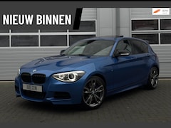 BMW 1-serie - 125d BiTurbo High Executive M Sport / H&K / Gr.Navi / Memory / Schuifdak / Keyless Go / Le