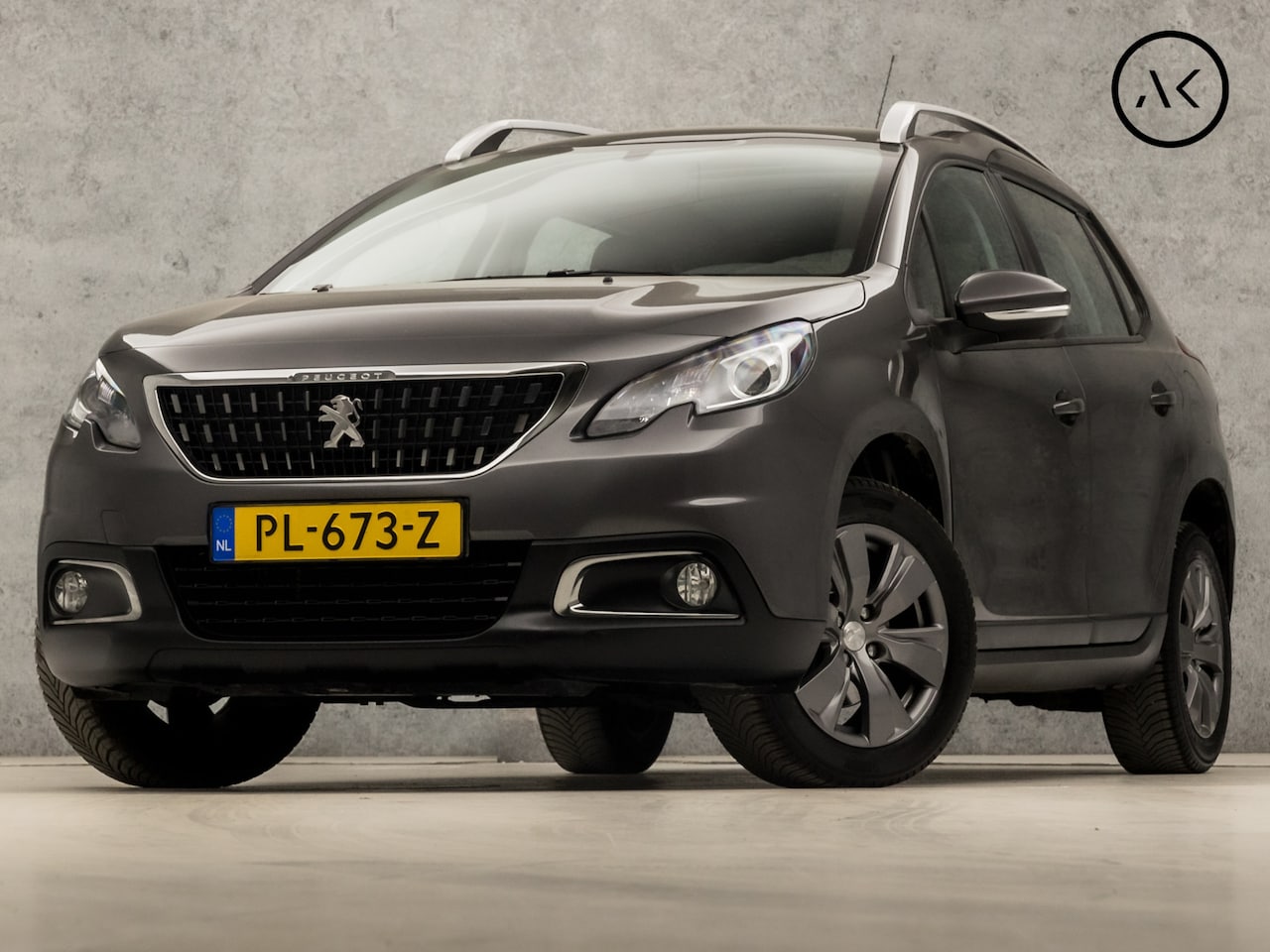 Peugeot 2008 - 1.2 PureTech Sport Automaat (PANORAMADAK, NAP, APPLE CARPLAY, NAVIGATIE, CRUISE, SPORTSTOE - AutoWereld.nl