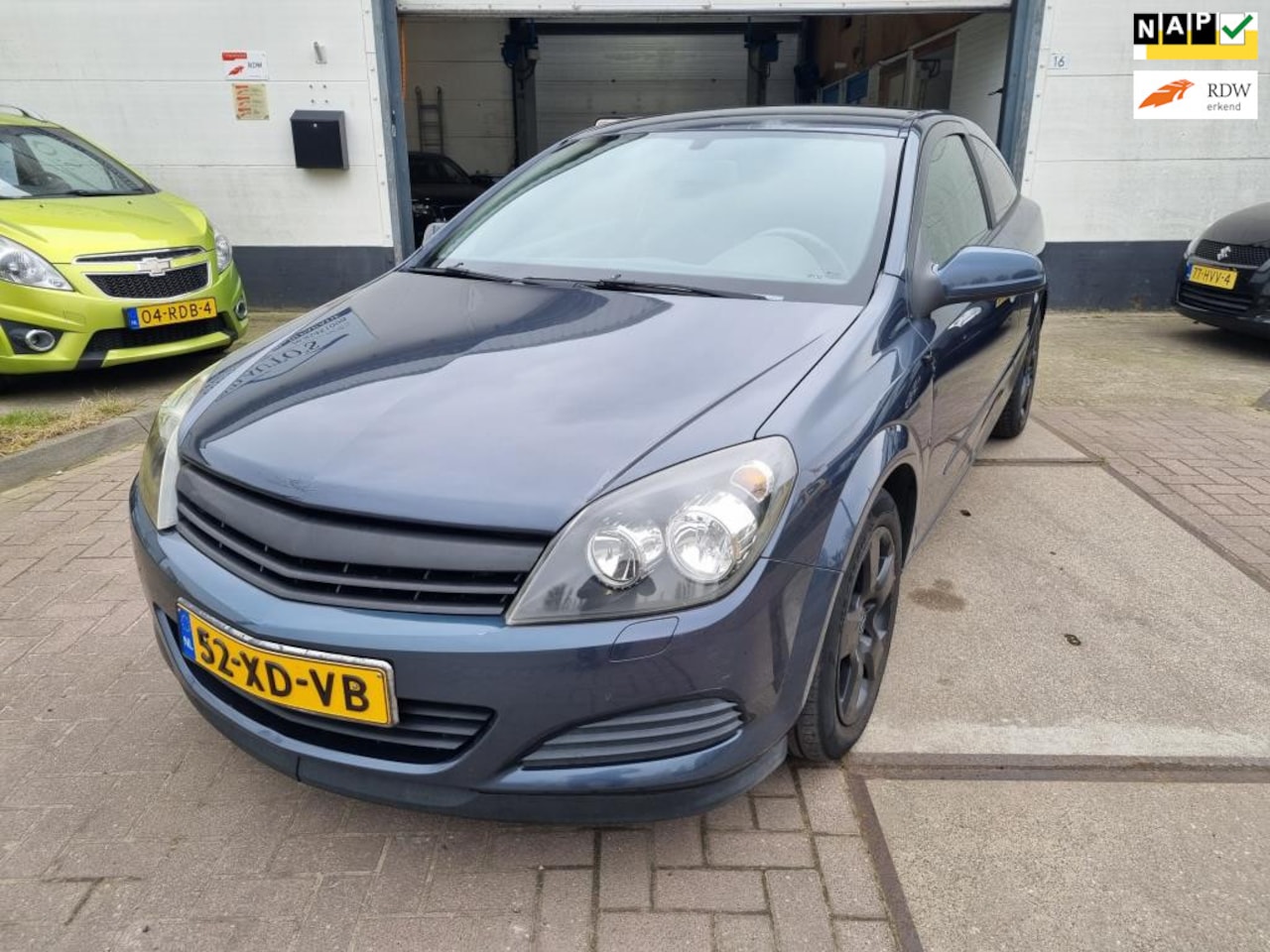 Opel Astra GTC - 1.6 Edition 1.6 Edition - AutoWereld.nl