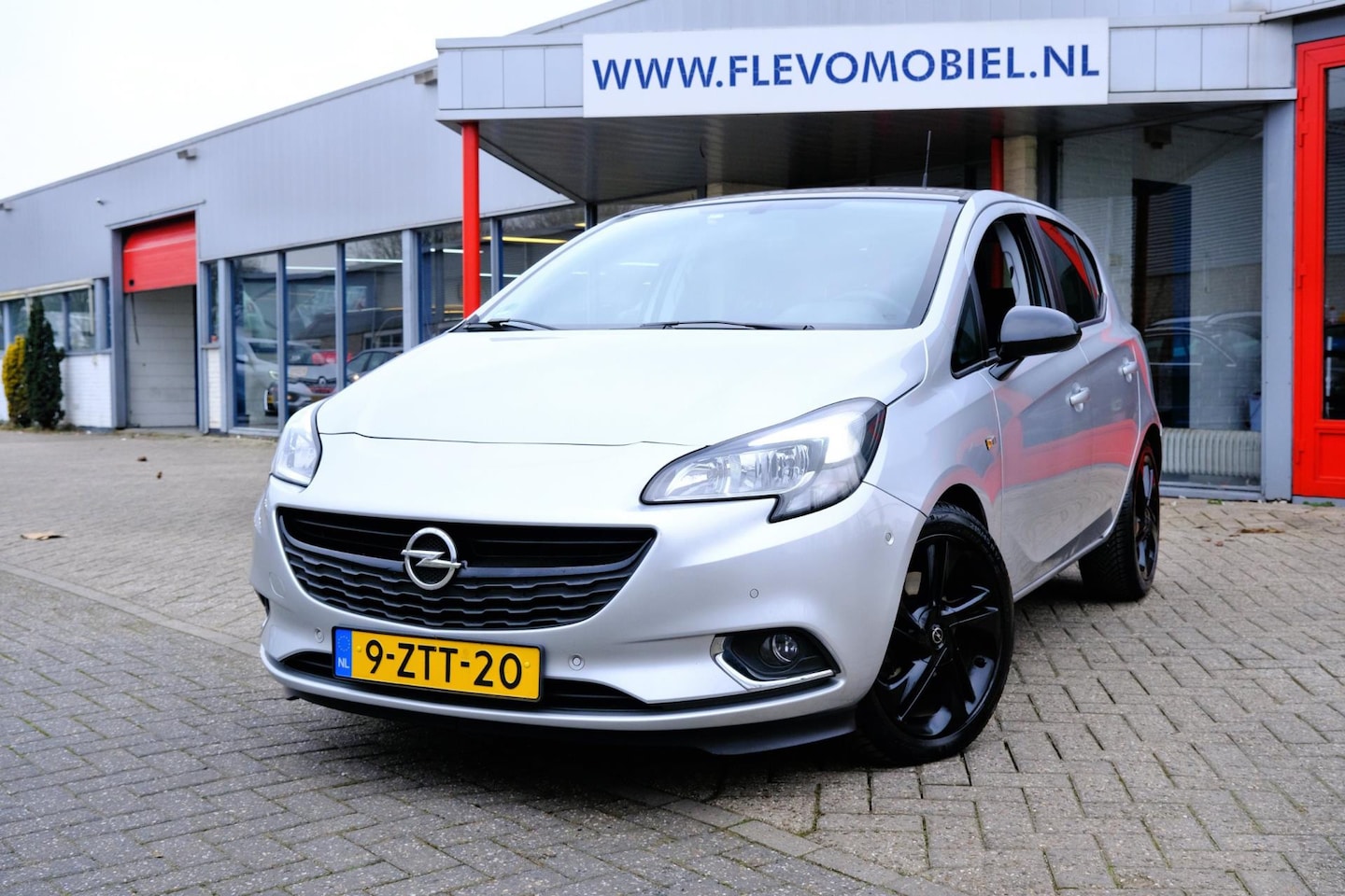 Opel Corsa - 1.0 Turbo Color Edition Airco|Cam|LMV|Dodehoek|Cruise - AutoWereld.nl