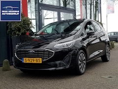 Ford Fiesta - 1.0 EcoBoost Hybrid Titanium | Climate Control | PDC | Navigatie | Electr. ramen + Spiegel