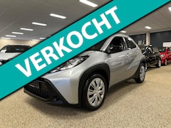 Toyota Aygo X - 1.0 VVT-i MT play