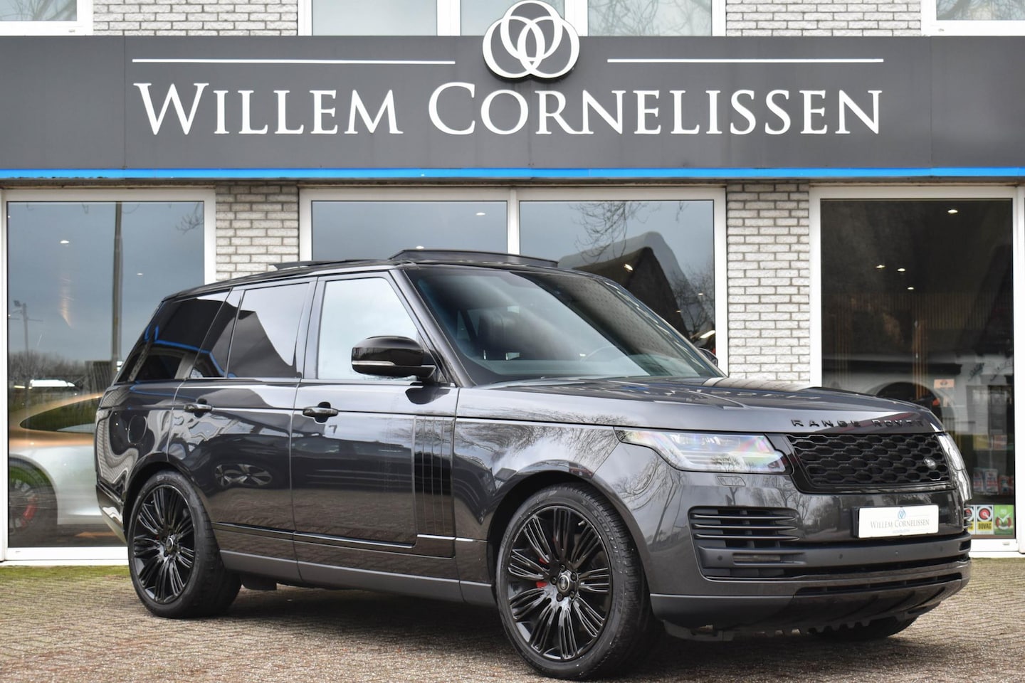 Land Rover Range Rover - 4.4 SDV8 Vogue Pano Black Pack HUD Trekh Softcl 22 - AutoWereld.nl