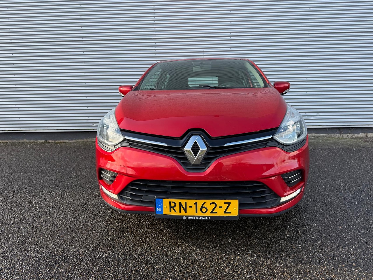 Renault Clio - 0.9 TCe Ecoleader Zen Mooie en zeer nette Renault Clio - AutoWereld.nl