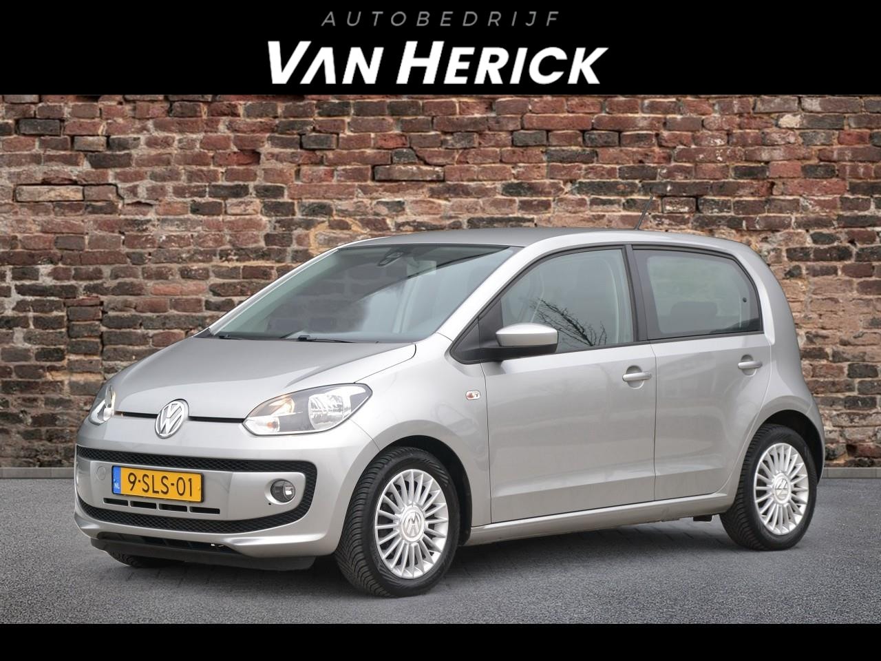 Volkswagen Up! - 1.0 high up! BlueMotion | Cruise | Airco | 5 Deurs - AutoWereld.nl