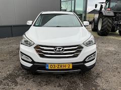 Hyundai Santa Fe - 2.4i GDI i-Motion Goed rijdende auto, moet weg!