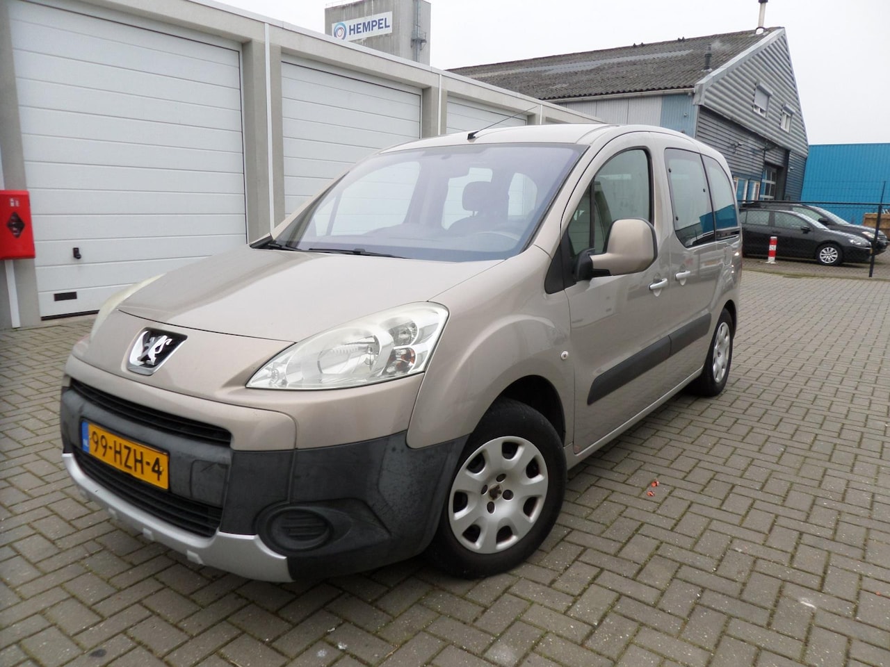 Peugeot Partner Tepee - 1.6 XT 1.6 XT - AutoWereld.nl