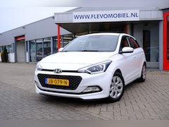 Hyundai i20 - 1.2 HP i-Motion Comfort Navi|Clima|PDC|Trekhaak