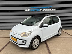 Volkswagen Up! - 1.0 BMT move up PANO/ STOELVERWARMING