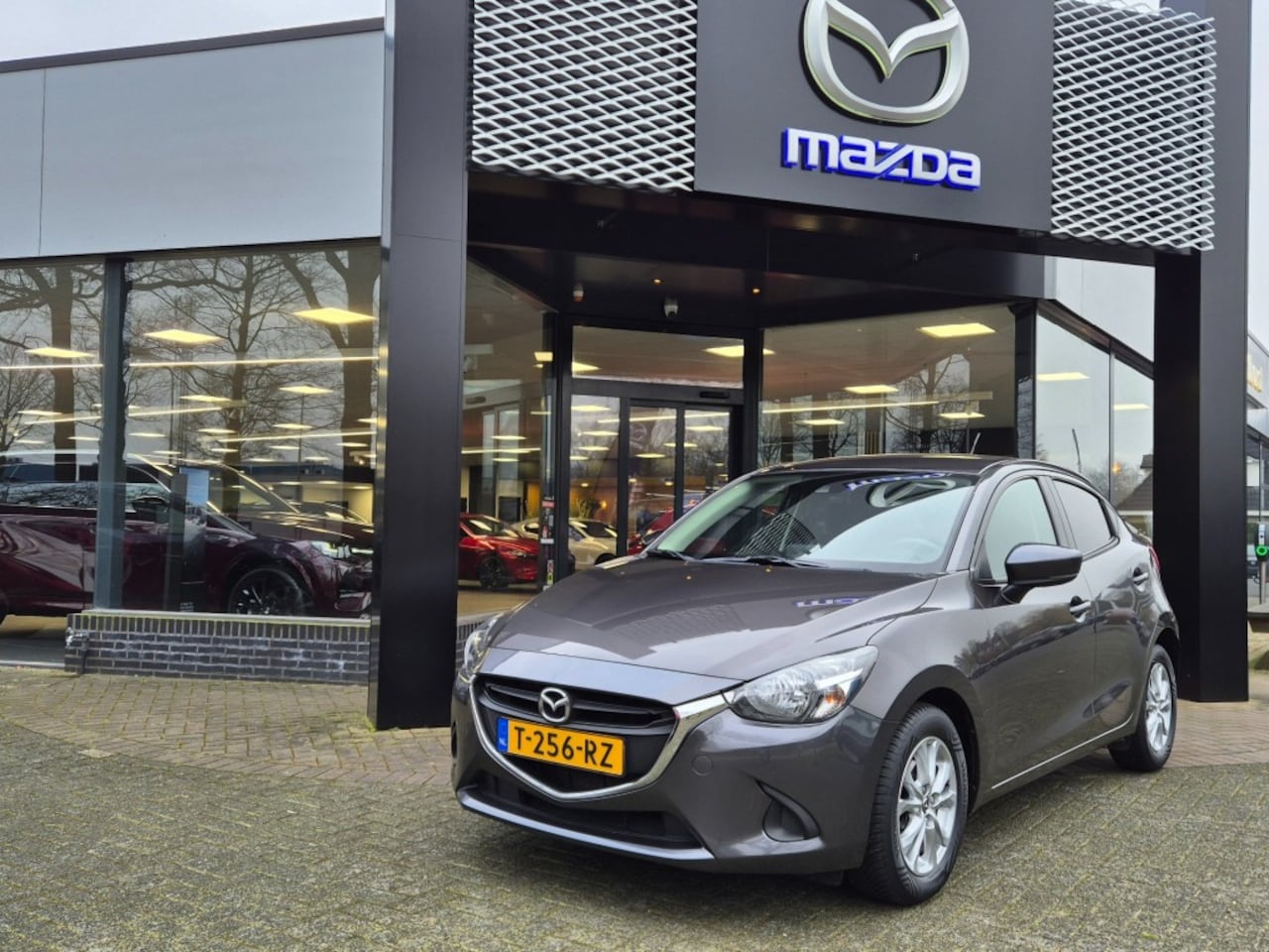 Mazda 2 - SKYACTIV-G 90 6AT TS / Navigatie - AutoWereld.nl