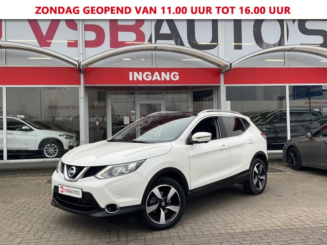 Nissan Qashqai - 1.2 DIG-T TEKNA 115PK LED NAVI CAMERA PANO-DAK LMV PDC - AutoWereld.nl