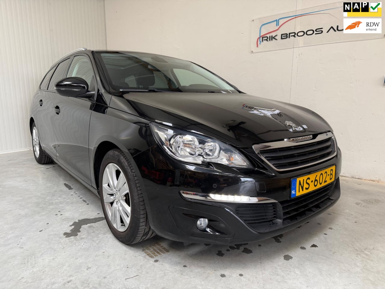 Peugeot 308 SW - 1.2 PureTech Blue Lion 1.2 PureTech Blue Lion - AutoWereld.nl