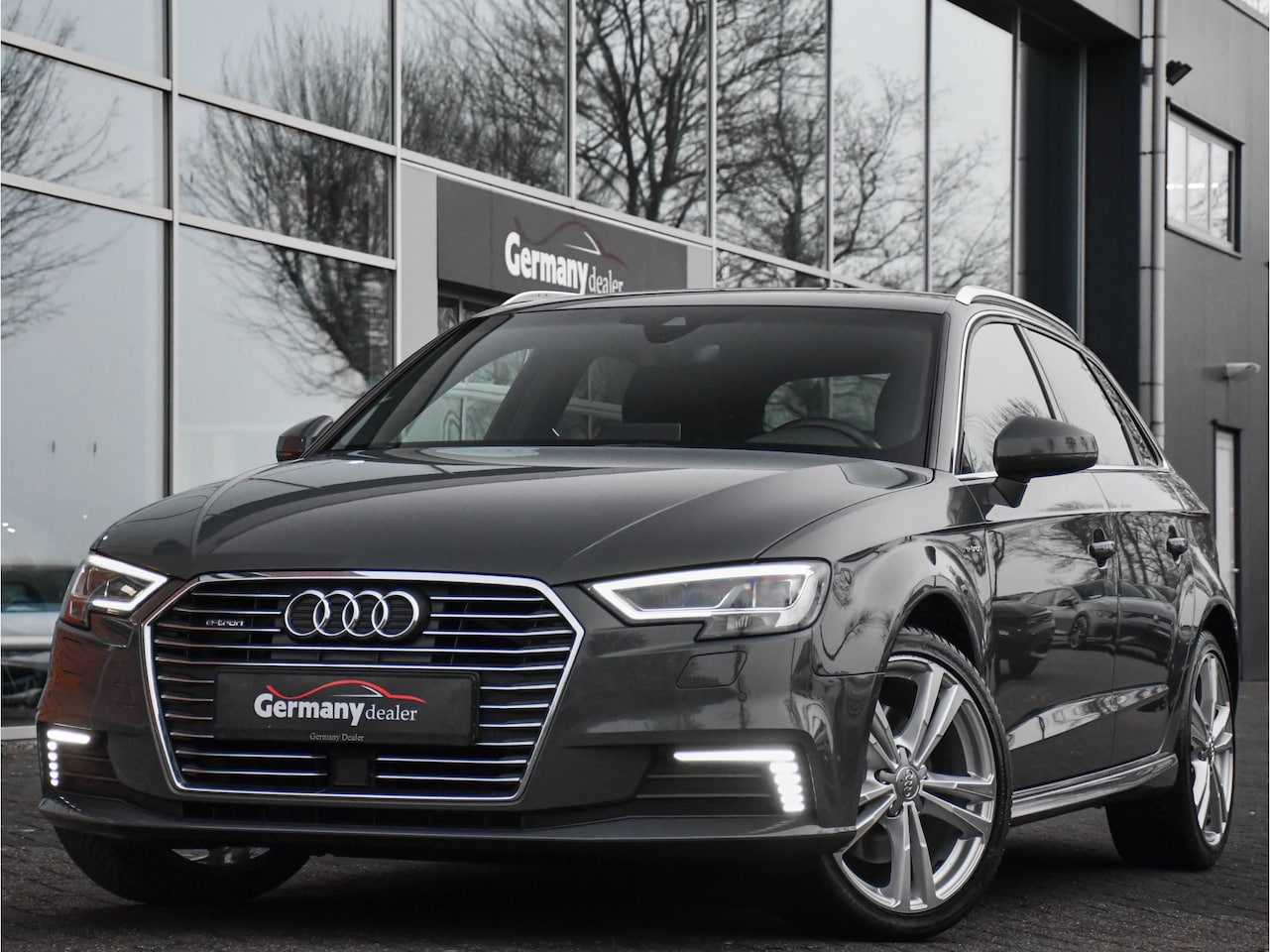 Audi A3 Sportback - 1.4 e-tron Lease Edition ACC CarPlay/Android Auto Park.sensoren - AutoWereld.nl