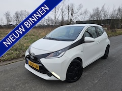 Toyota Aygo - 1.0 VVT-i x-now