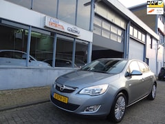 Opel Astra - 1.4 Turbo Edition