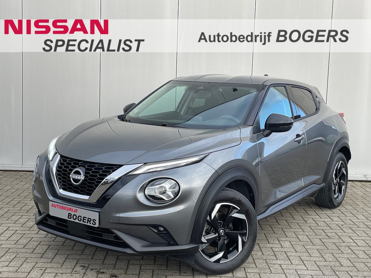 Nissan Juke - 1.0 DIG-T Acenta Automaat Navigatie, Climate Control, Cruise Control, 17"Lm, Achteruitrijc - AutoWereld.nl