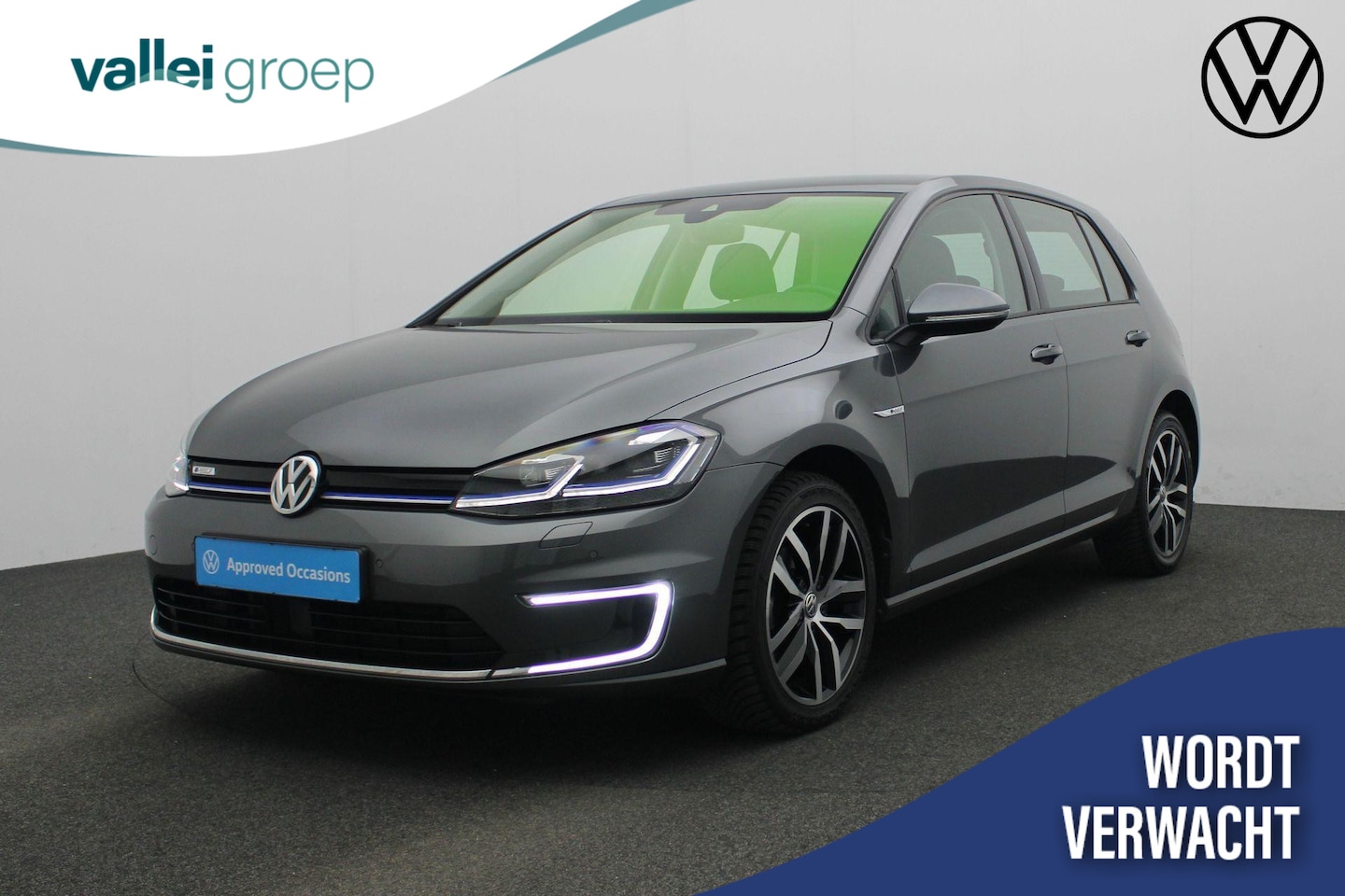 Volkswagen e-Golf - 136 pk | Navigatie Discover Pro | Virtual Cockpit | Achteruitrijcamera | Stoelverwarming | - AutoWereld.nl