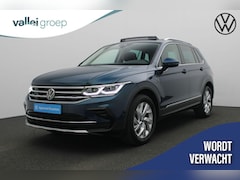 Volkswagen Tiguan - 1.4 TSI 245 pk DSG eHybrid Elegance | Panoramadak | Trekhaak | IQ Light | Navigatie Discov