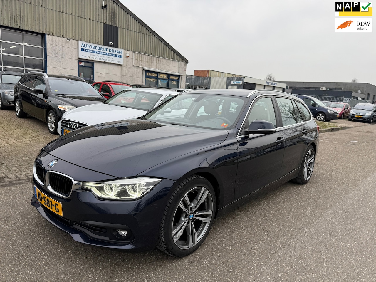 BMW 3-serie Touring - 320d EDE Corporate Lease Essential Automaat NAP! - AutoWereld.nl