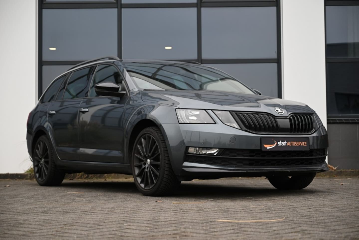 Skoda Octavia Combi - Combi 1.5 TSI DSG Sport Business Automaat  Nav  Cruise - AutoWereld.nl