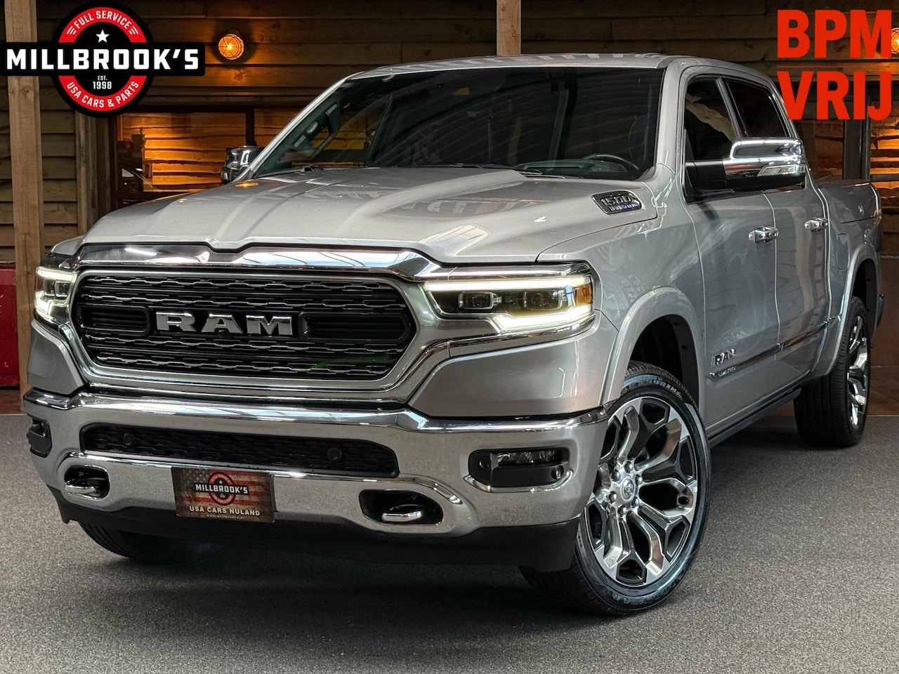 Dodge Ram 1500 - 5.7 V8 Limited E-Torque, BPM VRIJ, LPG, Full option, Rambox, 360 graden camera, Panorama d - AutoWereld.nl