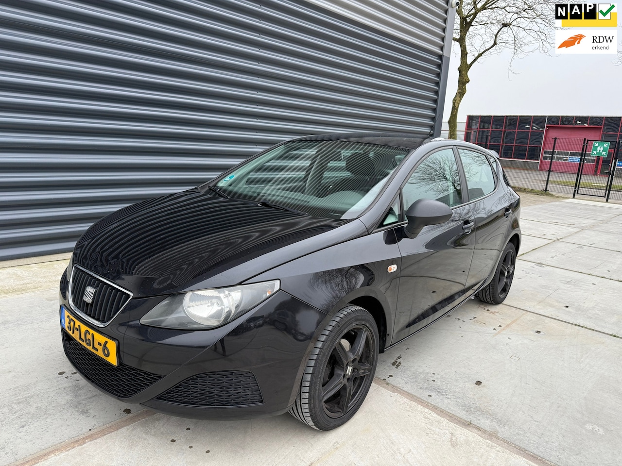 Seat Ibiza - 1.9 TDI Reference NAV.+ Airco Bj:2009 - AutoWereld.nl