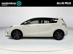 Toyota Verso - 1.8 VVT-i dynamic Edition (Navigatie - Trekhaak)