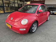 Volkswagen New Beetle - 2.0 Highline