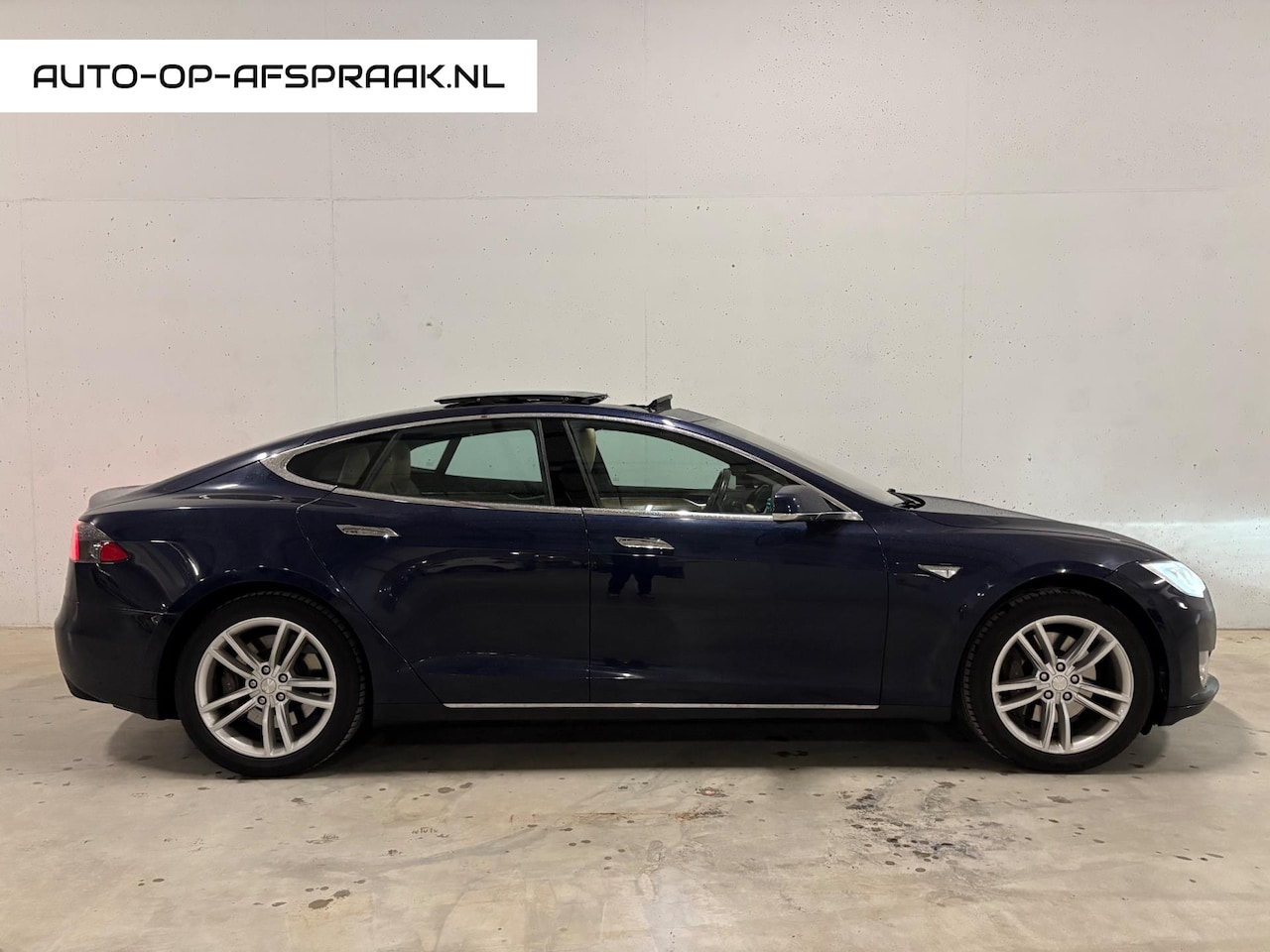 Tesla Model S - 85 Free Charge NIEUWE ACCU/MOTOR - AutoWereld.nl