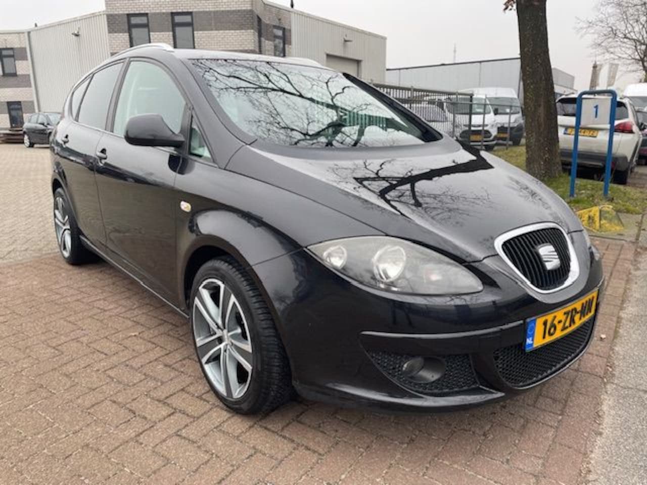 Seat Altea XL - 1.8 TFSI Stylance Airco/ECC,Cruisecontrol - AutoWereld.nl