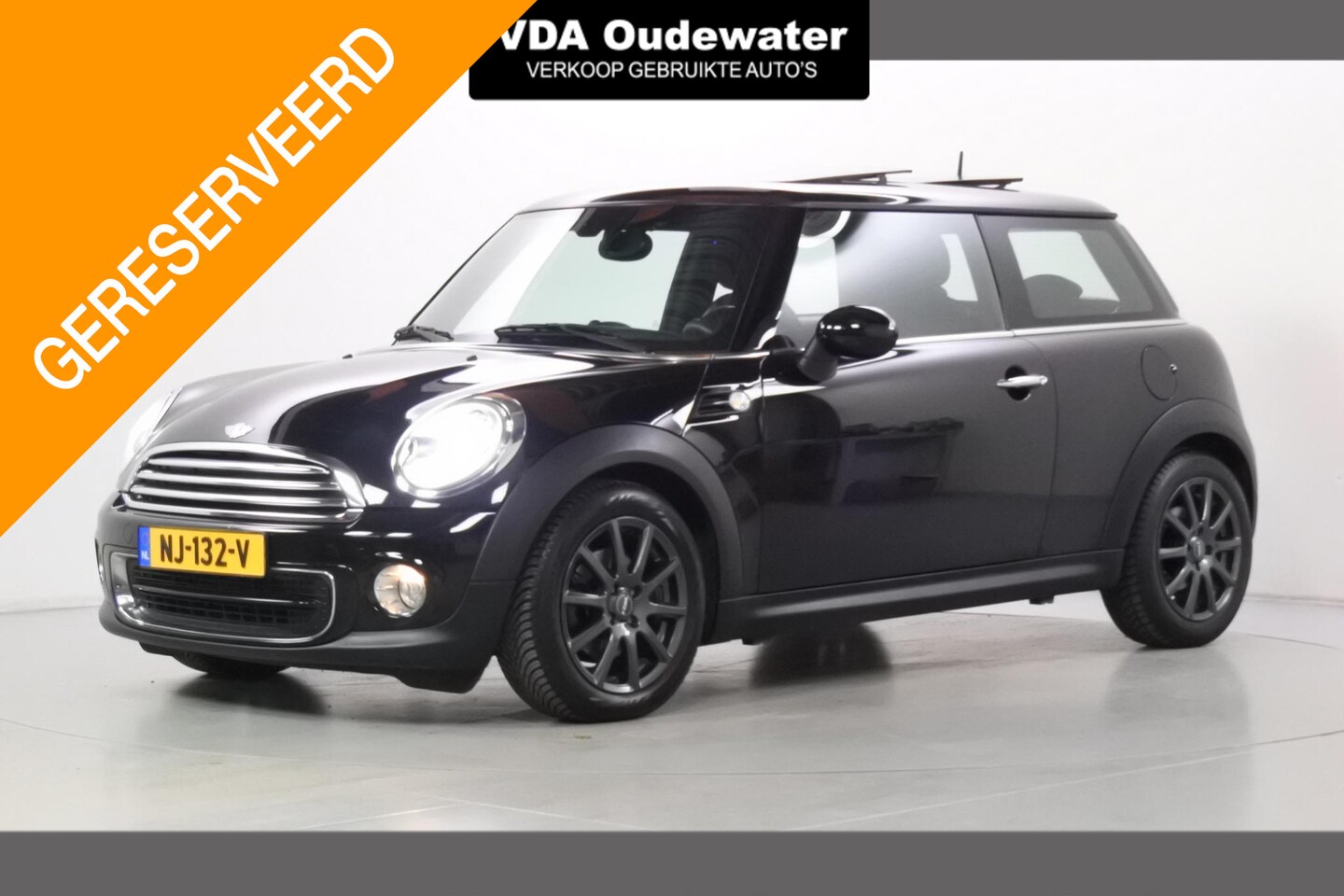 MINI One - Mini 1.6 Panorama Xenon Halfleer PDC Keyless - AutoWereld.nl