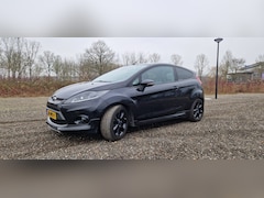 Ford Fiesta - 1.6 Metal Zwart, Airco/Climate Control, Leder interieur, Bluetooth, Distributieriem vervangen