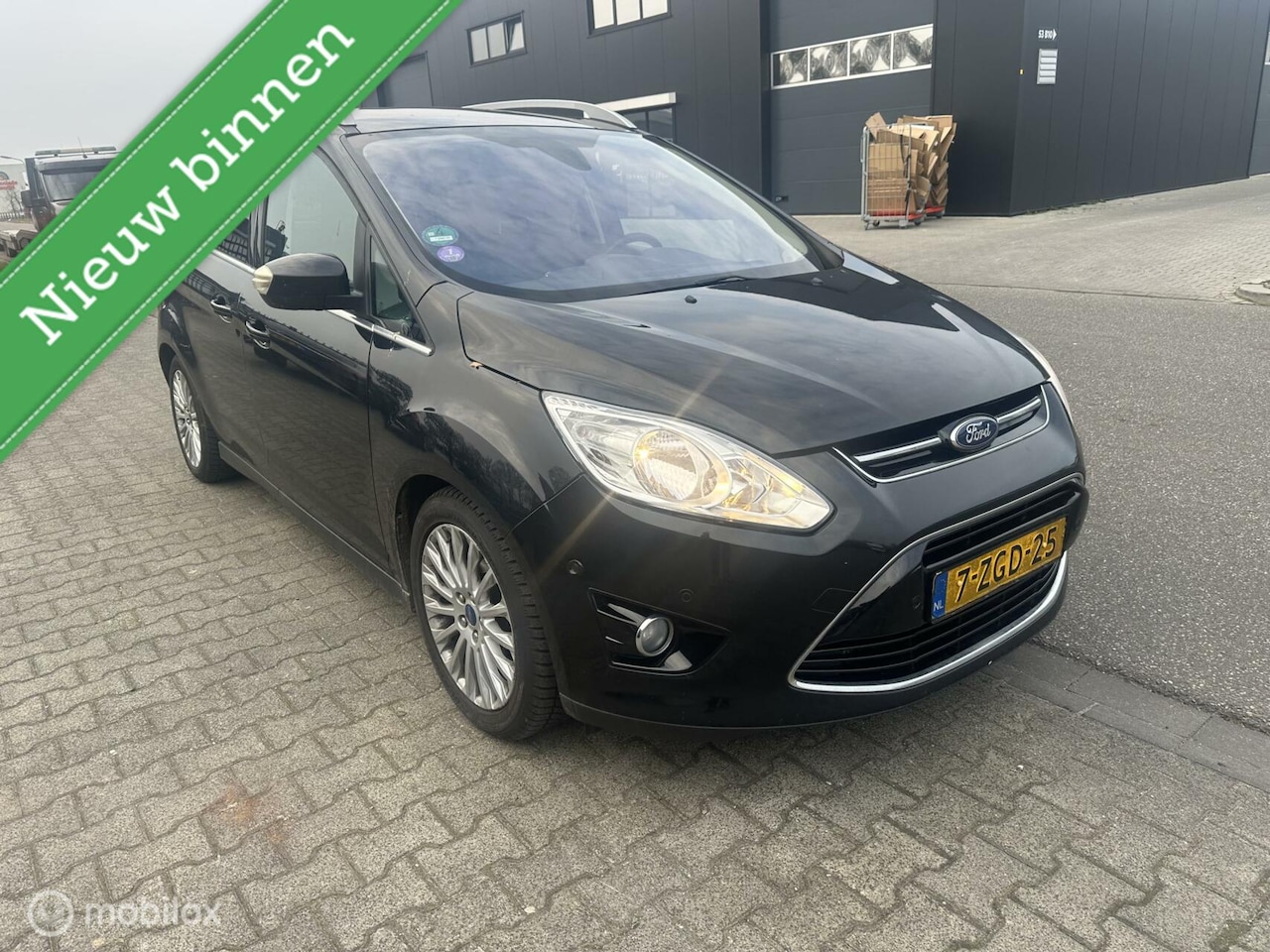 Ford Grand C-Max - 1.0 Edition Plus pano - AutoWereld.nl