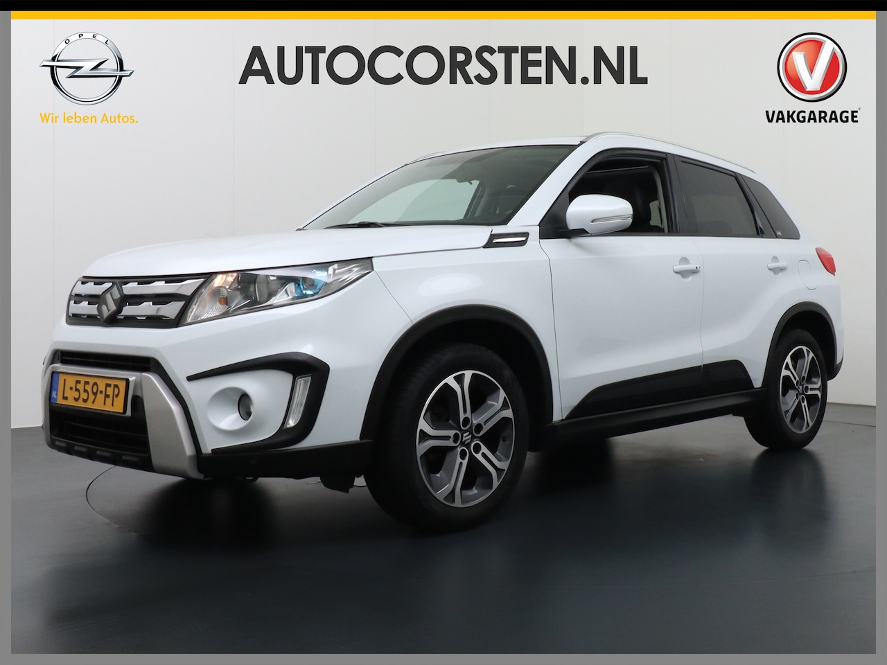 Suzuki Vitara - 1.6Vti 120PK Trekhaak Panormadak Navi Ecc Adaptieve Cruise-Control Camera 1/2 Leder Stoelv - AutoWereld.nl