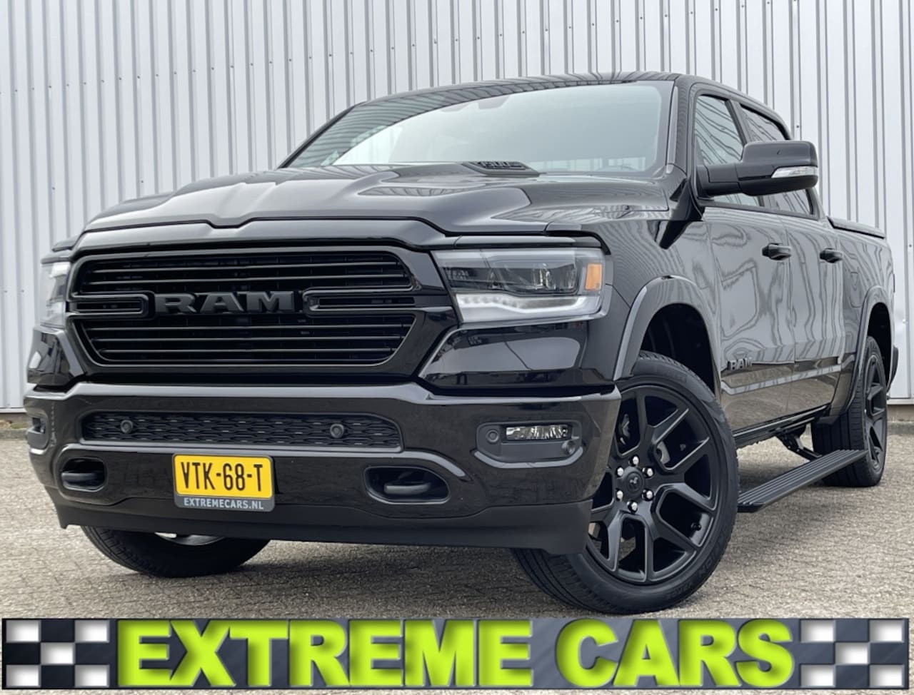 Dodge Ram Pick Up - 1500 4x4 Crew Cab Laramie Night Luchtvering LPG - AutoWereld.nl