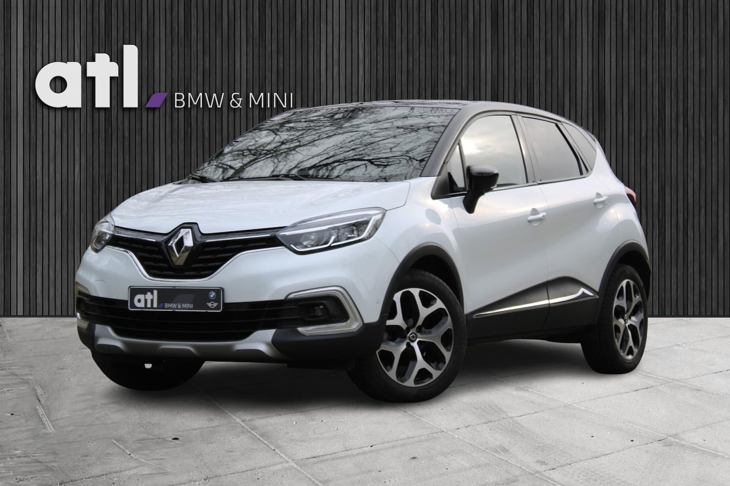 Renault Captur - 1.2 TCe Intens Automaat, LED, Navigatie, Keyless, Cruise, PDC, Achteruitrijcamera, Stoelve - AutoWereld.nl