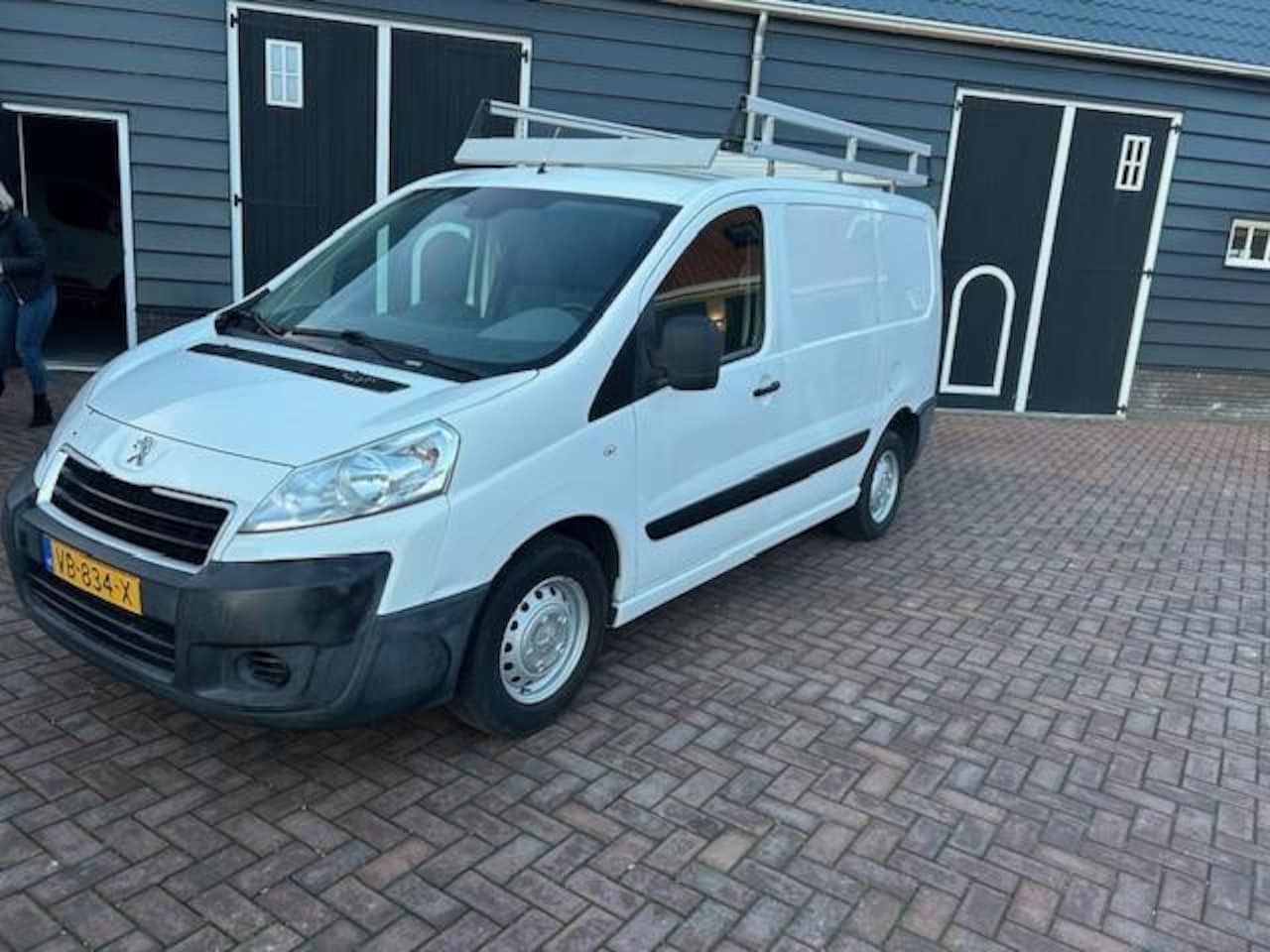 Peugeot Expert - 227 1.6 HDI L1H1 Pro 227 1.6 HDI L1H1 Profit+ - AutoWereld.nl