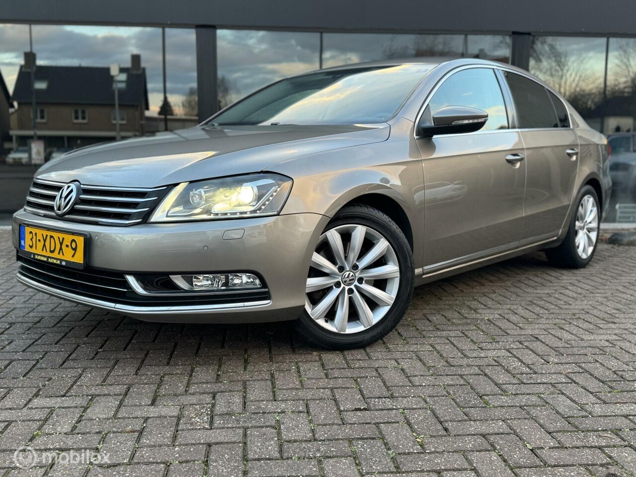 Volkswagen Passat - 1.4 TSI Highline VEEL OPTIES!NAP! - AutoWereld.nl