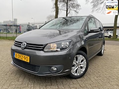 Volkswagen Touran - 1.2 TSI Highline BlueMotion Navi Pdc Cruise Tel Trekhaak