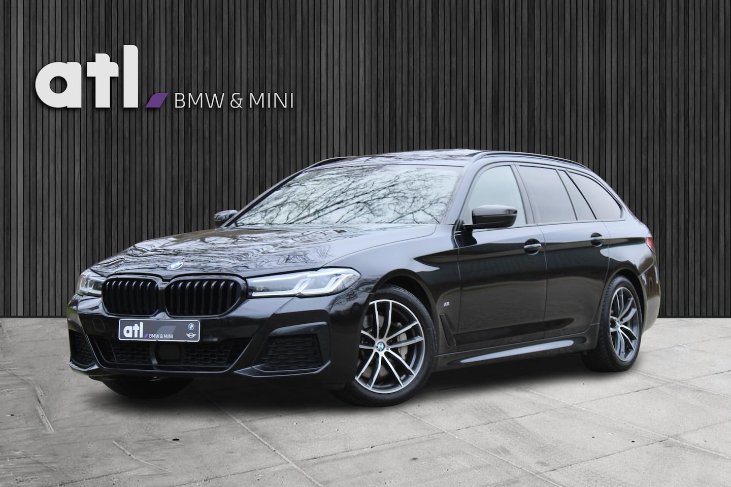 BMW 5-serie Touring - 530i High Executive Edition VOL, M-sportpakket, Panoramadak, Head-up, Adaptive cruise, Las - AutoWereld.nl