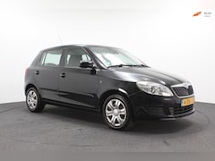 Skoda Fabia - 1.4-16V Dynamic | Airco | Stoelverwarming | Cruise control | Goed onderhouden