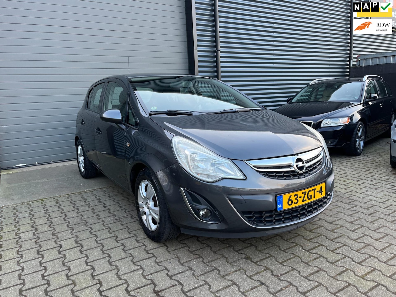 Opel Corsa - 1.2-16V Cosmo AIRCO - AutoWereld.nl