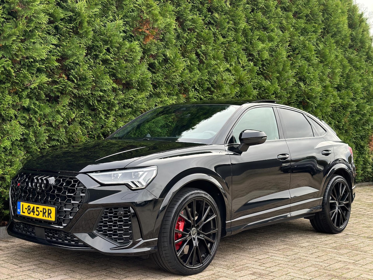 Audi RSQ3 Sportback - 2.5 TFSI Panorama B&O CarPlay - AutoWereld.nl