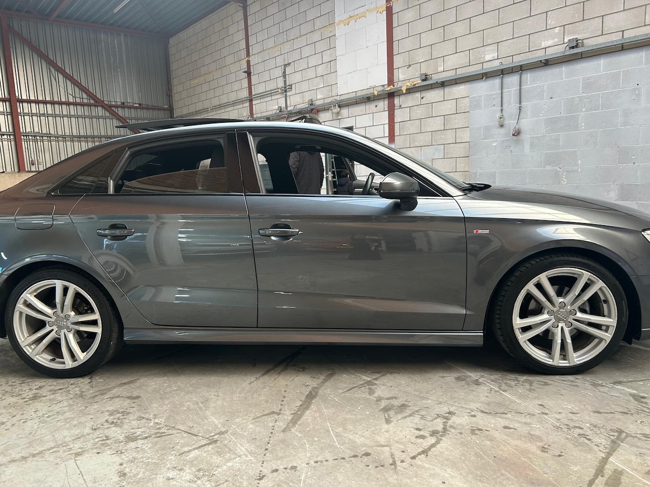 Audi A3 Limousine - 1.5 TFSI CoD Sport S Line Edition 1.5 TFSI CoD Sport S Line Edition - AutoWereld.nl